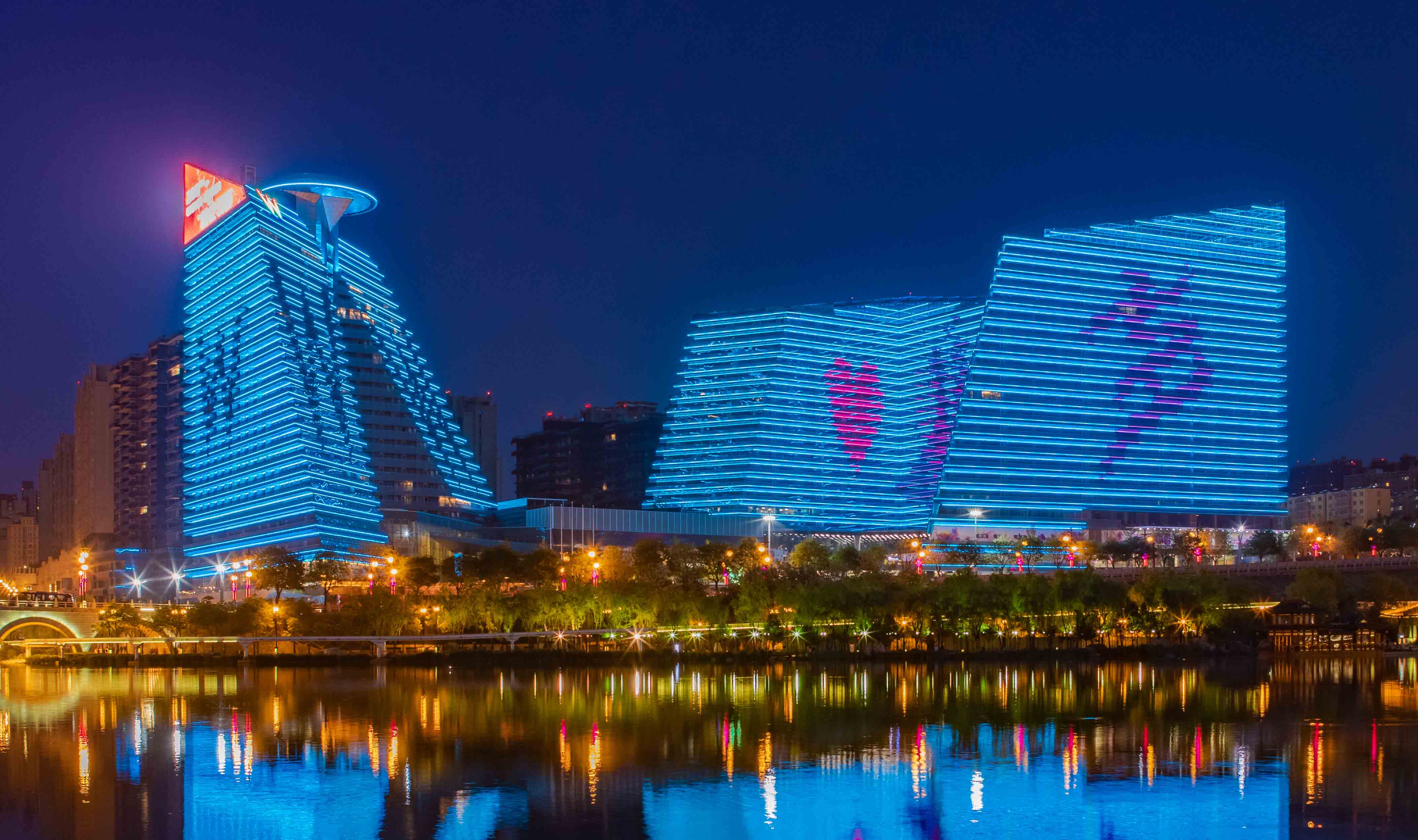 西安萬眾國際夜景照明工程--2019神燈獎申報工程